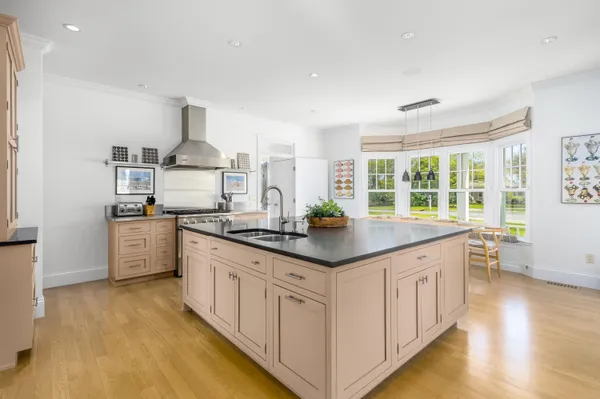 $6,250,000 | 15 Windy Hill Way, Chatham, MA 02633