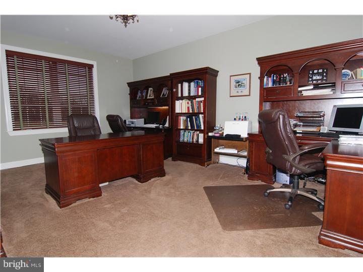 207 Steely Road Sinking Spring, PA 19608 - Photo 7 of 25 Office / Study