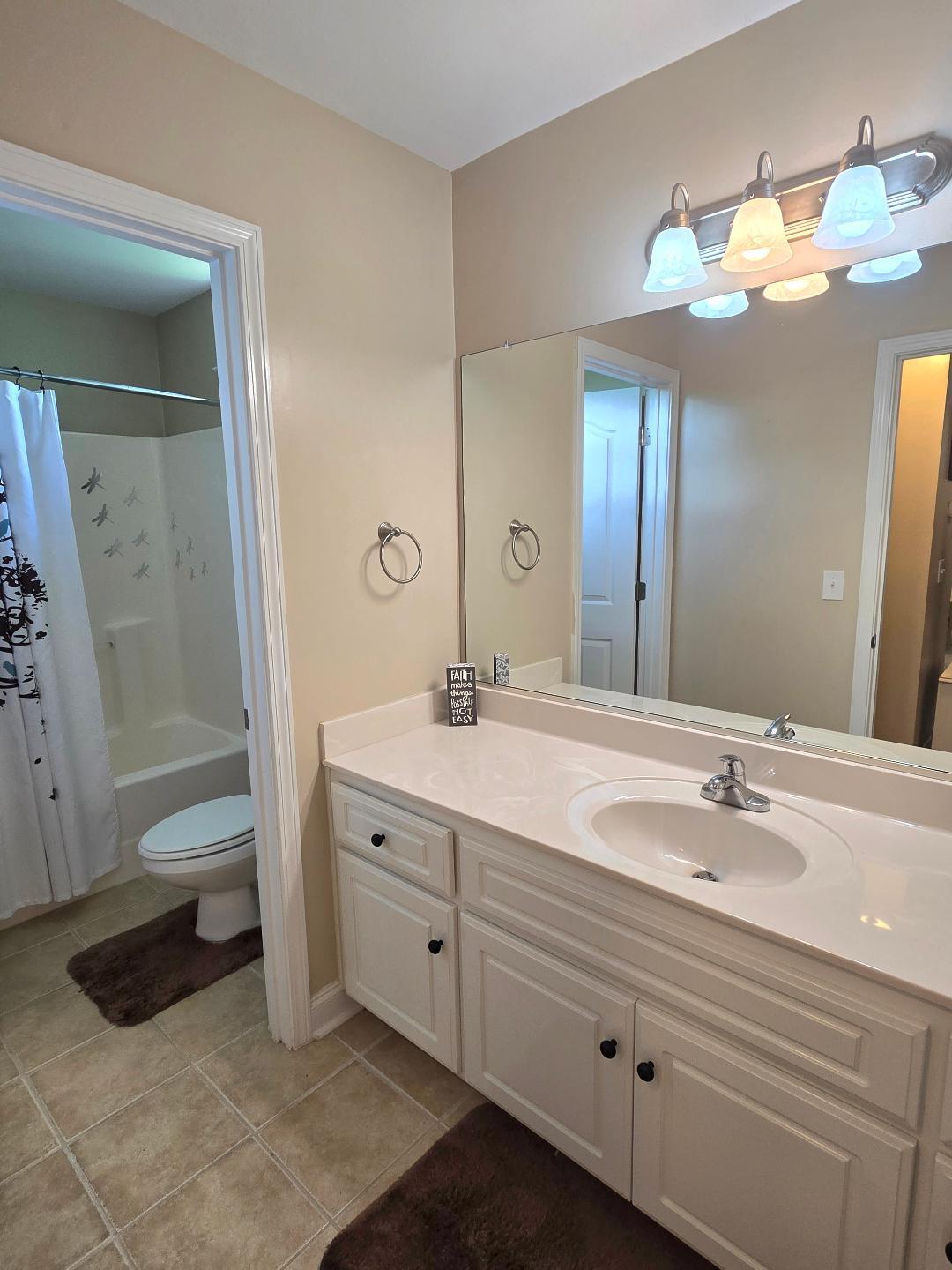 2148 Reserve Lane Augusta, GA 30907 - Photo 18 of 23 Bathroom UP