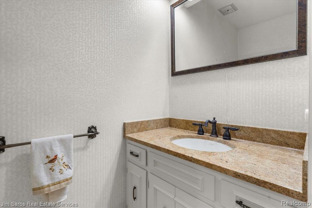 75 South Duval Road Grosse Pointe Shores, MI 48236 - Photo 45 of 50