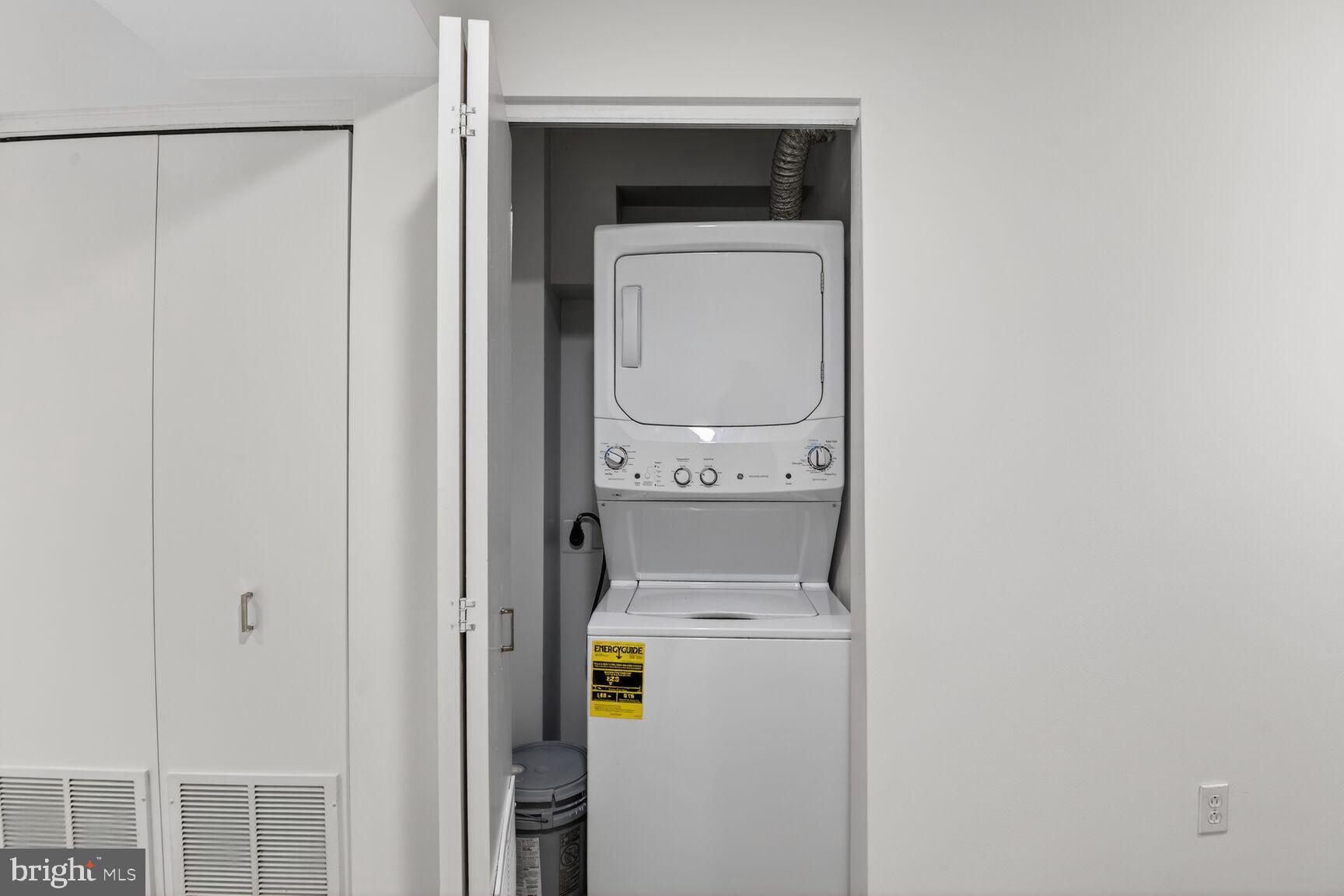 424 Q Street Northwest, Unit A Washington, DC 20001 - Photo 5 of 15 a utility room with dryer and washer