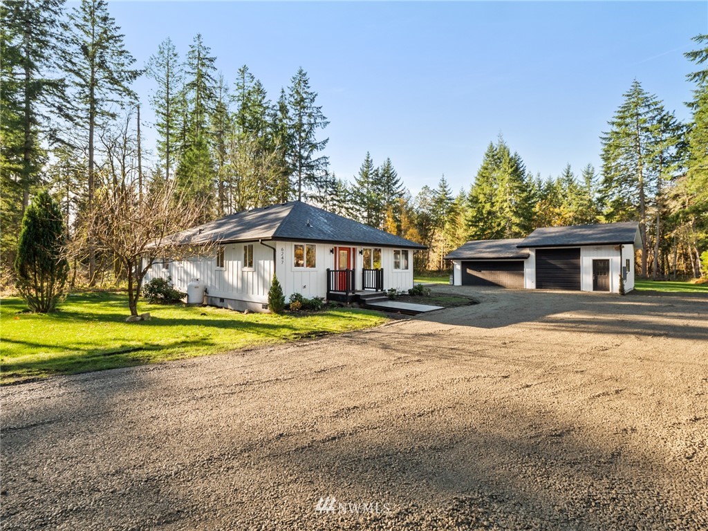 6247 Johnson Point Road Northeast Olympia, WA 98516 - Photo 1 of 35 Gallery Image 1