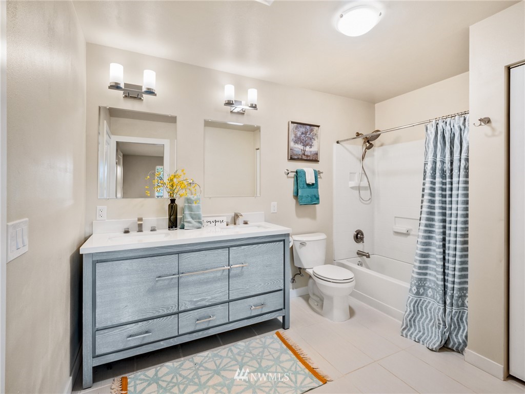 6247 Johnson Point Road Northeast Olympia, WA 98516 - Photo 15 of 35 Gallery Image 15