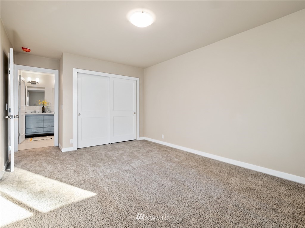 6247 Johnson Point Road Northeast Olympia, WA 98516 - Photo 16 of 35 Gallery Image 16