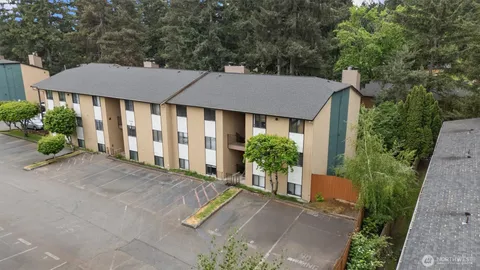 $399,000 | 16200 Northeast 12th Court, Unit D59, Bellevue, WA 98008