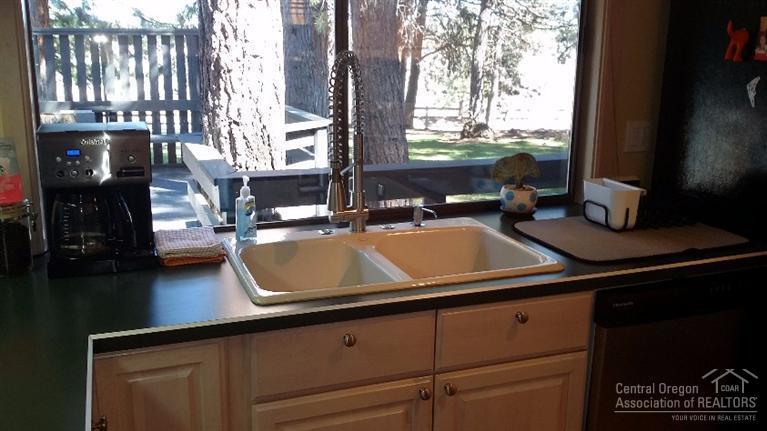 20448 Bullblock Road Bend, OR 97702 - Photo 13 of 25 Additional Photo