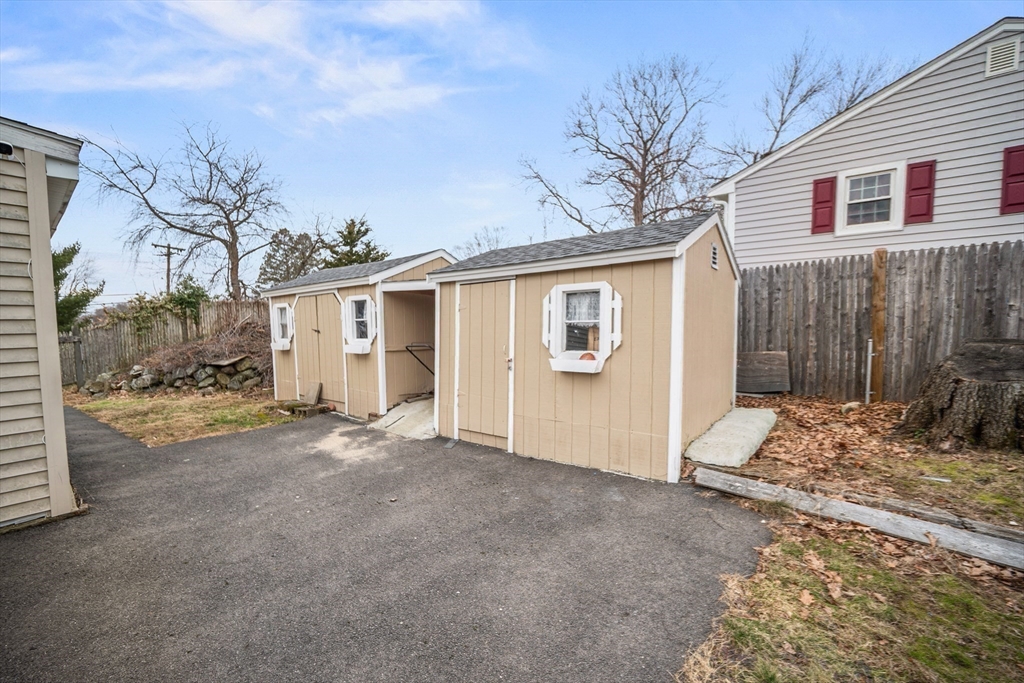 12 Dodge Road Brockton, MA 02302 - Photo 17 of 18