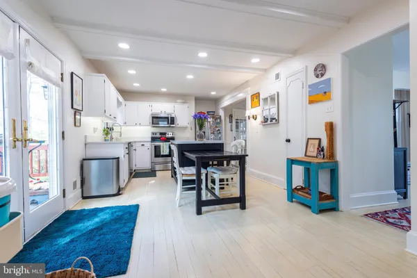 $899,900 | 7806 Worthing Court, Alexandria, VA 22315