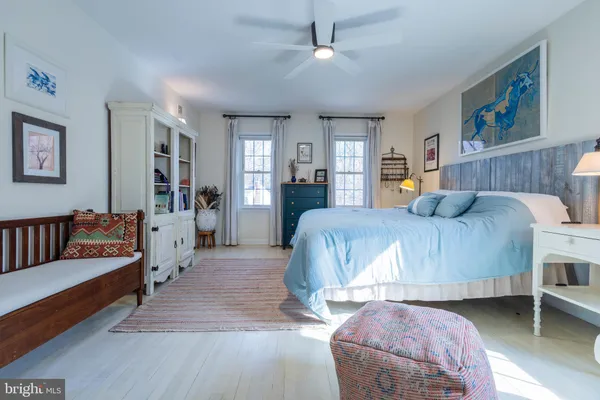 $899,900 | 7806 Worthing Court, Alexandria, VA 22315