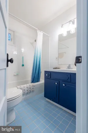 $899,900 | 7806 Worthing Court, Alexandria, VA 22315