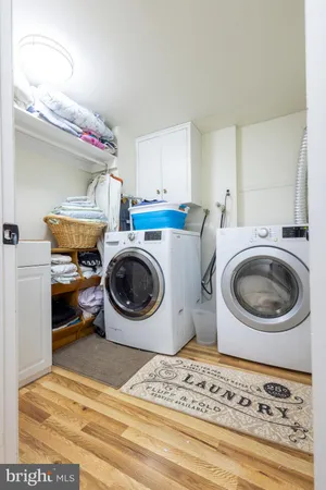 $899,900 | 7806 Worthing Court, Alexandria, VA 22315