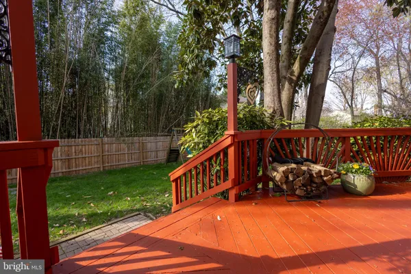 $899,900 | 7806 Worthing Court, Alexandria, VA 22315