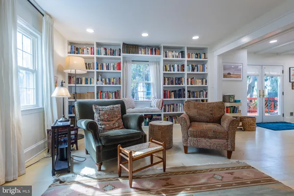 $899,900 | 7806 Worthing Court, Alexandria, VA 22315