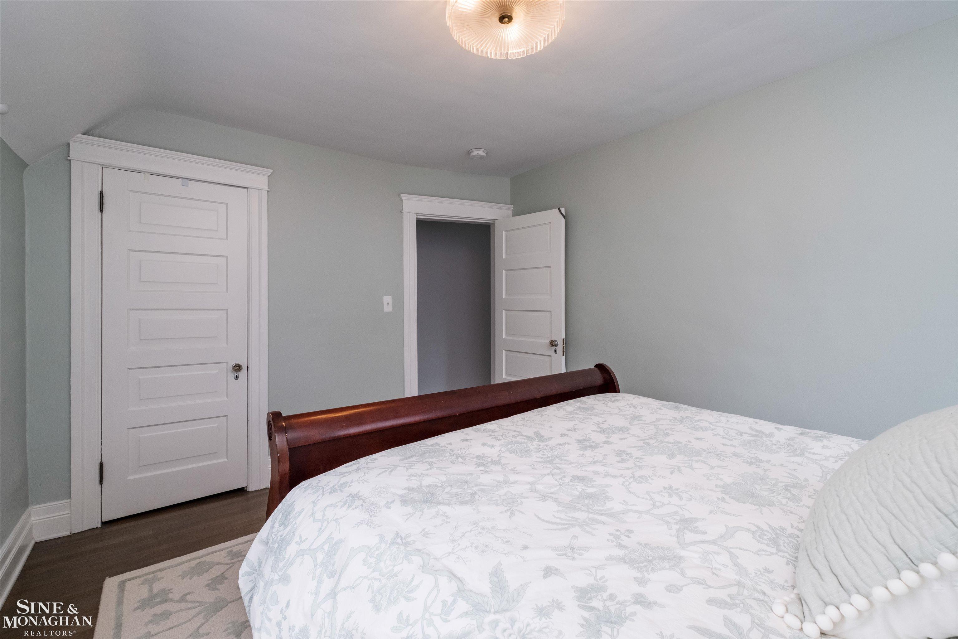 65 Mapleton Road Grosse Pointe Farms, MI 48236 - Photo 16 of 35