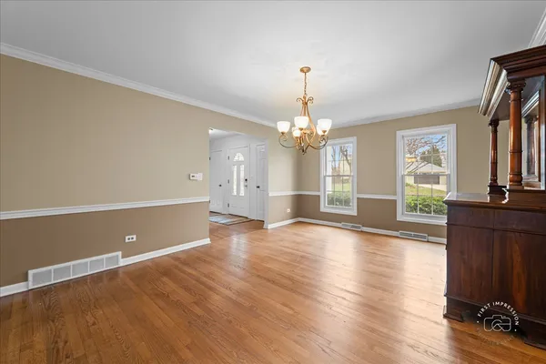 $829,000 | 809 Heatherton Drive, Naperville, IL 60563