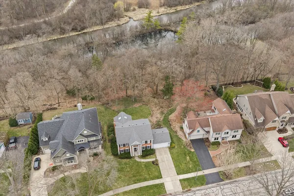 $829,000 | 809 Heatherton Drive, Naperville, IL 60563
