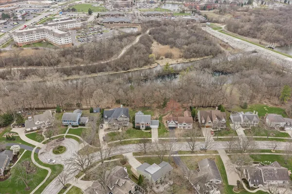 $829,000 | 809 Heatherton Drive, Naperville, IL 60563