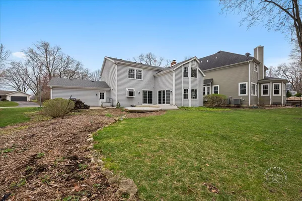 $829,000 | 809 Heatherton Drive, Naperville, IL 60563