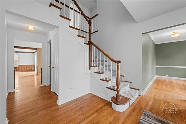 $829,000 | 809 Heatherton Drive, Naperville, IL 60563