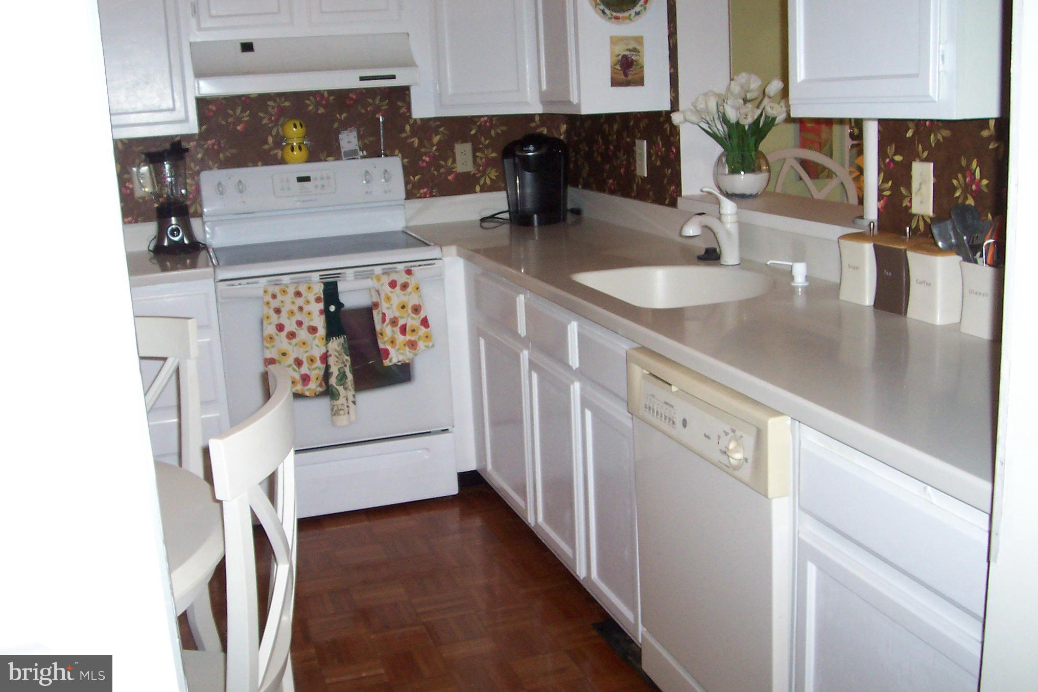 445 Pleasanton Road, Unit C23 Westminster, MD 21157 - Photo 11 of 21 Kitchen