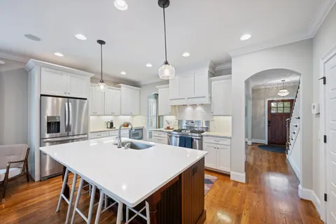 $2,000,000 | 1008 Caldwell Avenue, Nashville, TN 37204