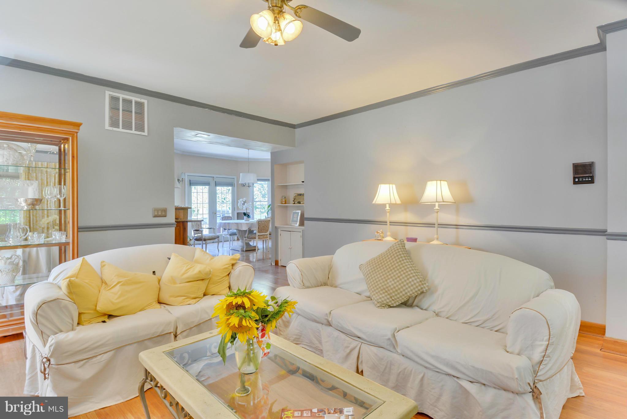 4150 Louisville Road Finksburg, MD 21048 - Photo 4 of 30 Living Room, beautiful bamboo floor
