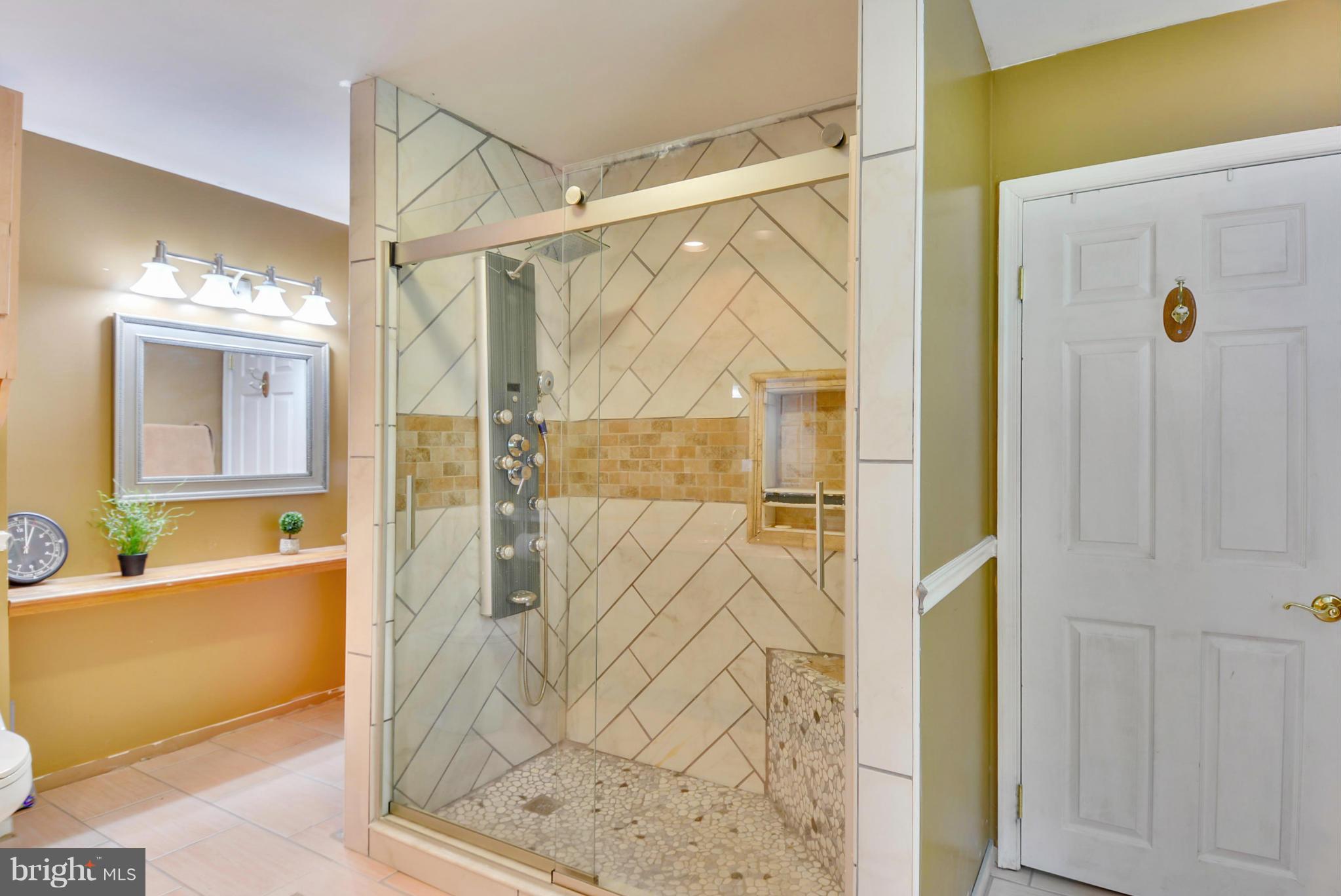 4150 Louisville Road Finksburg, MD 21048 - Photo 10 of 30 Outstanding custom master bath w/walk in closets