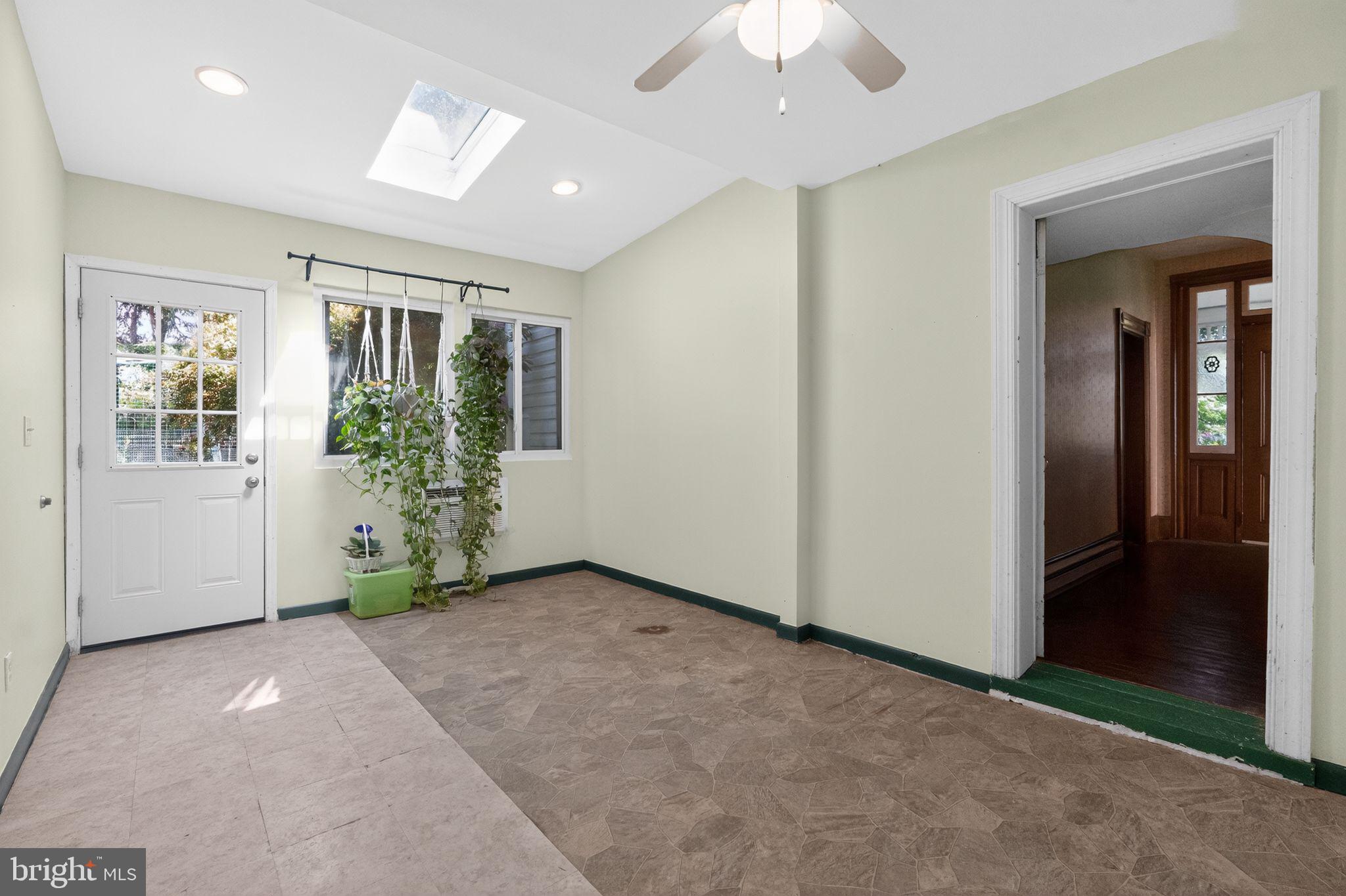 12000 Bethesda Church Road Damascus, MD 20872 - Photo 17 of 59 Sunroom with skylights