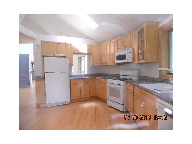 106 Waldoboro Road Bremen, ME 04551 - Photo 3 of 10 Kitchen.