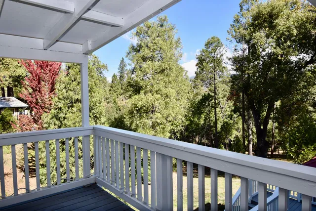 $549,000 | 39314 Manzanita Drive, Oakhurst, CA 93644