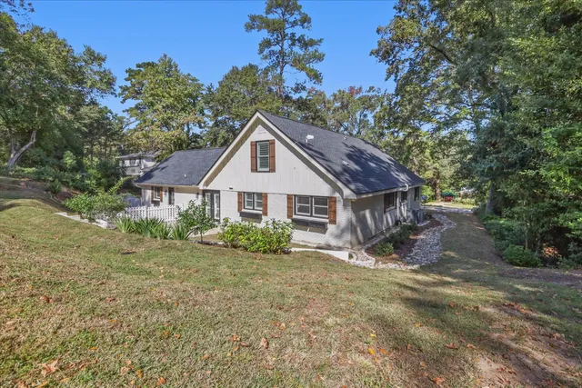 $695,000 | 2243 Trescott Drive, Tallahassee, FL 32308