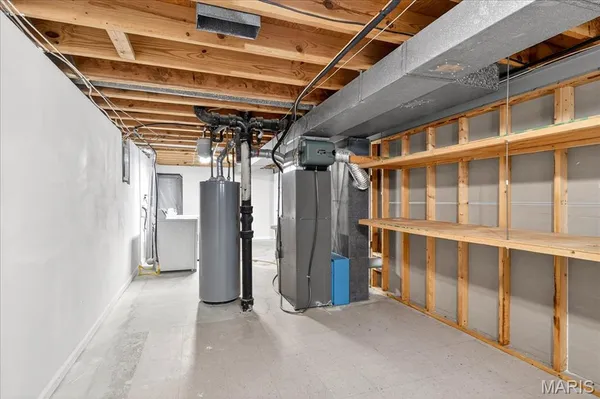 $2,350 | 354 Burncoate Drive, Oakville, MO 63129