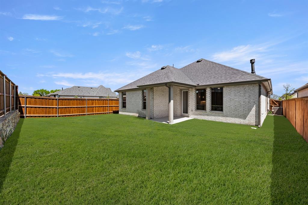 1409 Ripple Glass Road Midlothian, TX 76065 - Photo 5 of 28 1409 Ripple Glass- Back-2