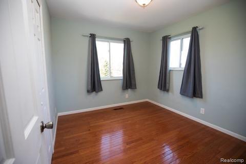 5075 Pratt Road Metamora, MI 48455 - Photo 13 of 23