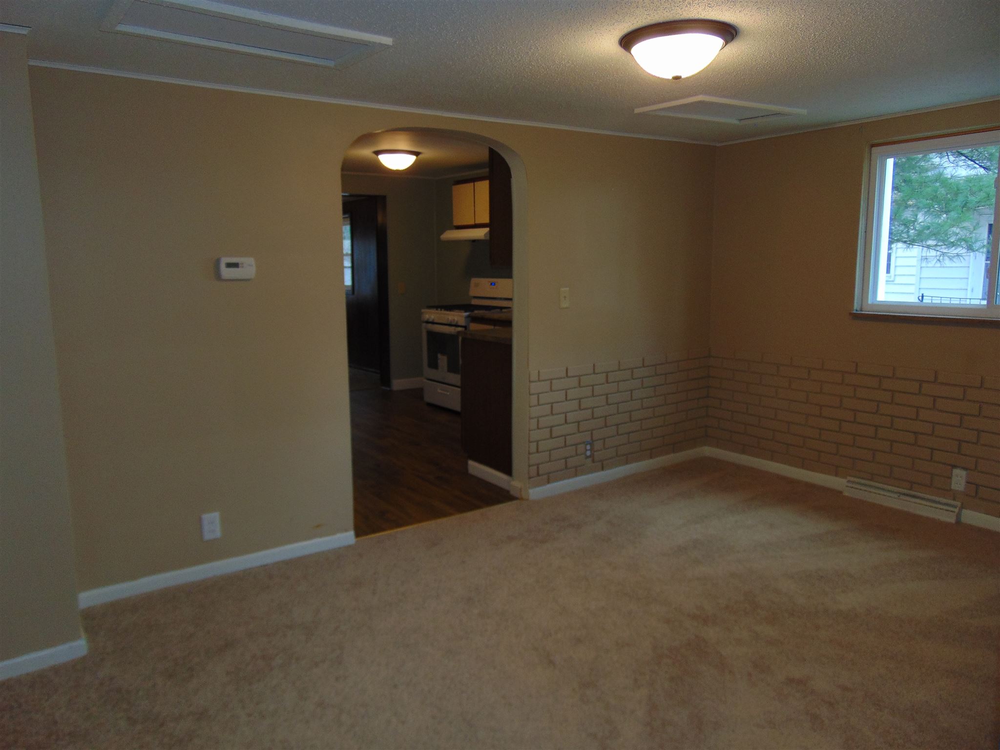 1811 Lower Huntington Road Fort Wayne, IN 46819 - Photo 11 of 28
