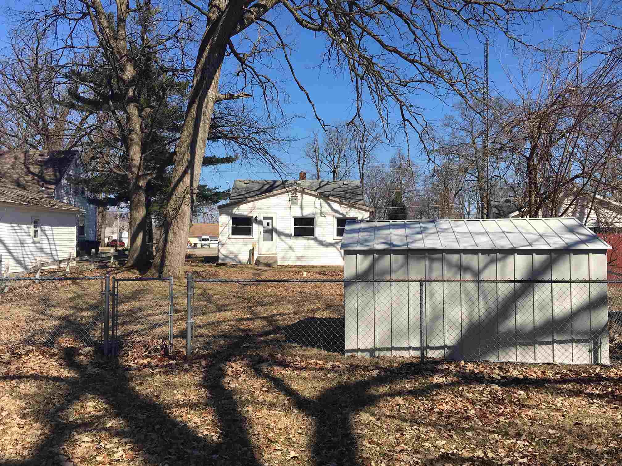 1811 Lower Huntington Road Fort Wayne, IN 46819 - Photo 8 of 28