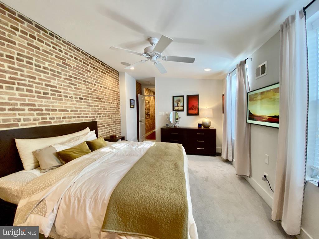1278 Riverside Avenue Baltimore, MD 21230 - Photo 11 of 26