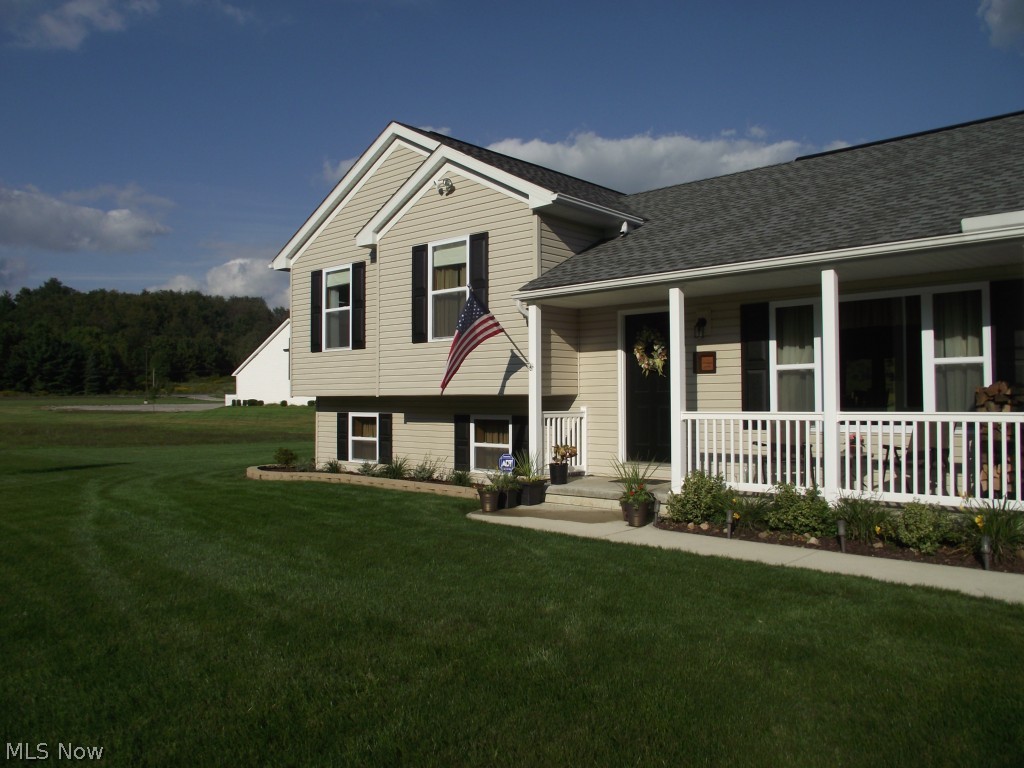 5827 Ridge Road Wadsworth, OH 44281 - Photo 3 of 25