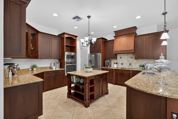 $825,000 | 1607 Abyss Drive, Odessa, FL 33556