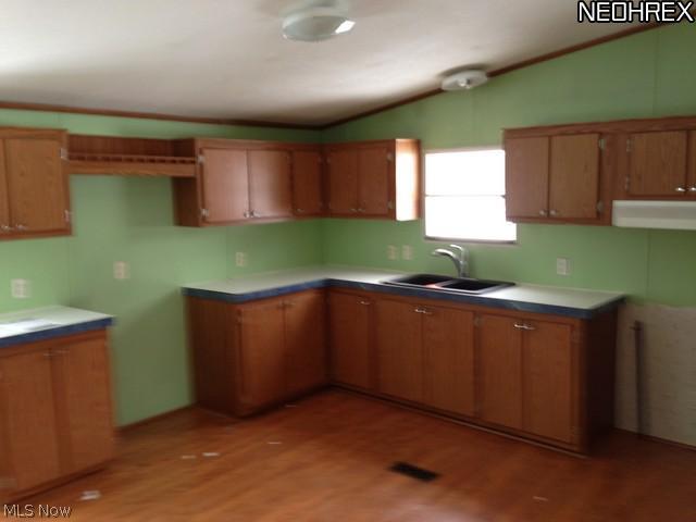 5336 Mechanicsville Road Rome, OH 44085 - Photo 9 of 13 ktchen