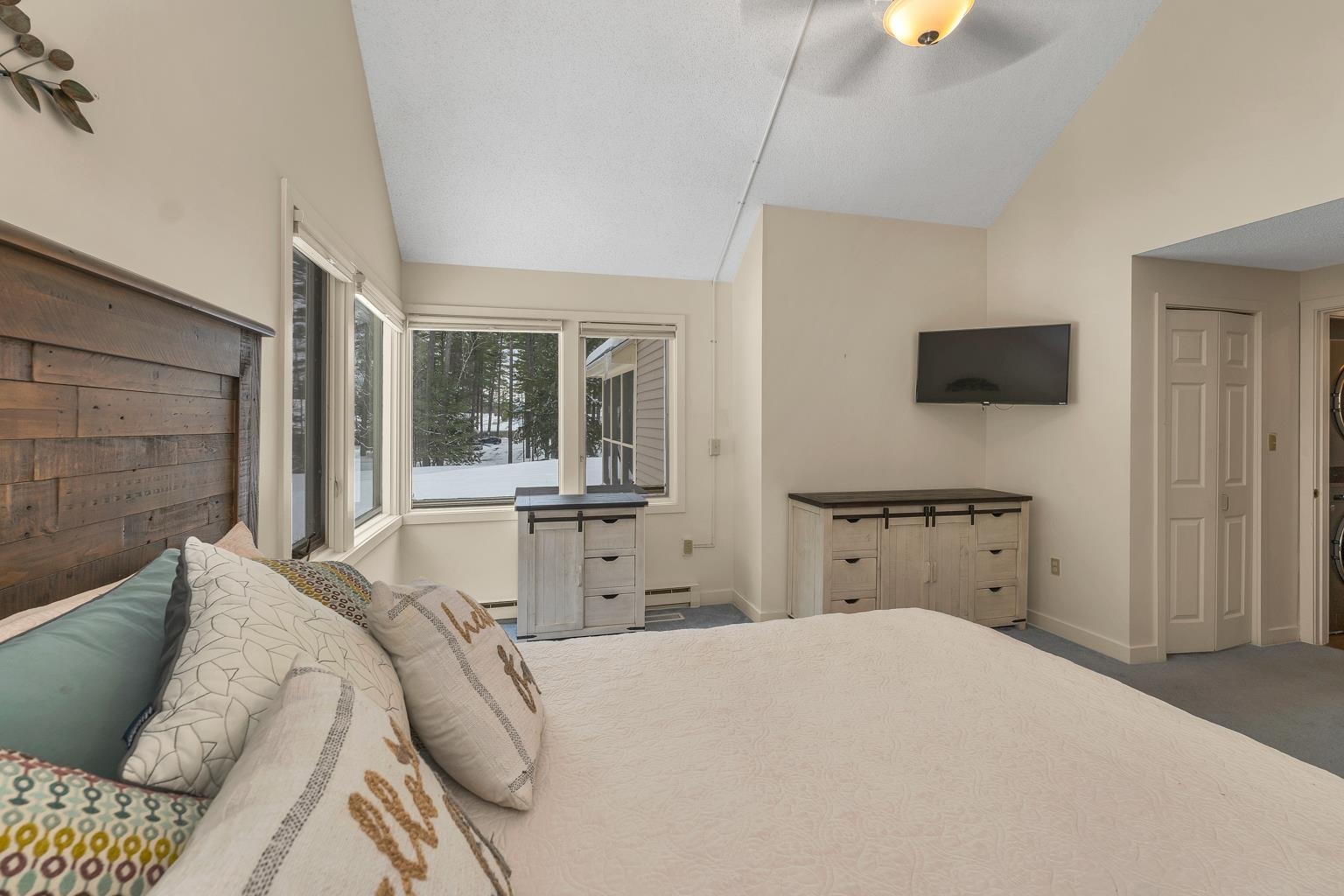 42 Point Breeze Road Wolfeboro, NH 03894 - Photo 24 of 44