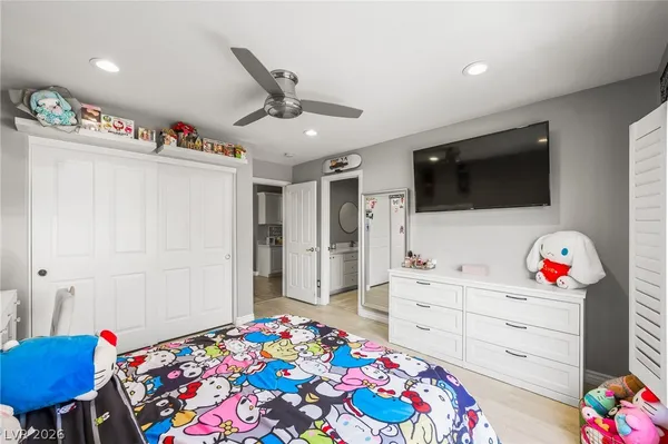 $949,000 | 453 Mountain Villa Drive, Las Vegas, NV 89110