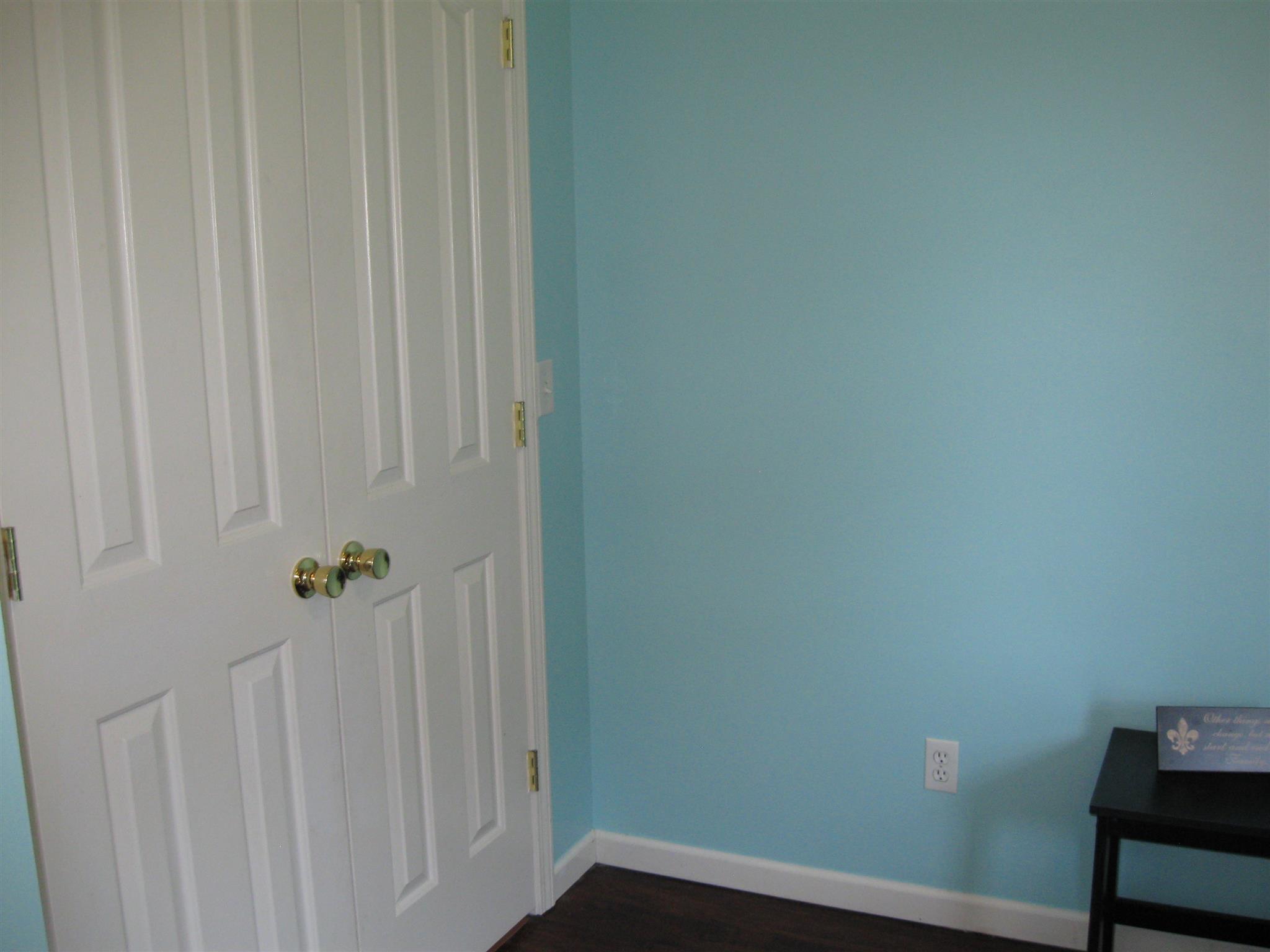 1204 East End Road Manchester, TN 37355 - Photo 18 of 27 Large closet in bedroom 2.