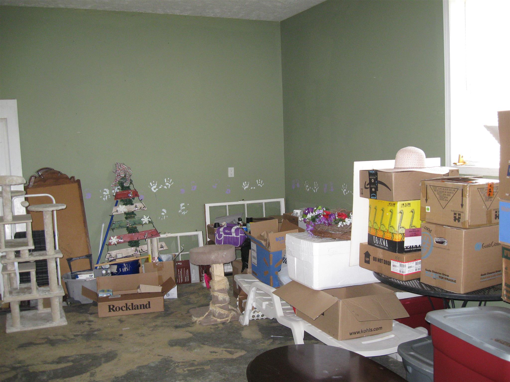 1204 East End Road Manchester, TN 37355 - Photo 24 of 27 Put flooring in for additional room or convert back to garage--you decide.