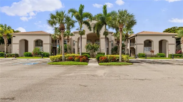$1,650 | 19940 Barletta Lane, Unit 1222, Estero, FL 33928