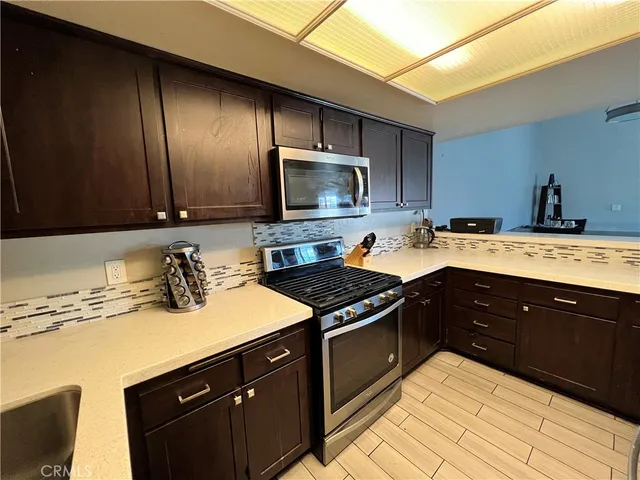 $735,888 | 22031 Main, Unit 10, Carson, CA 90745