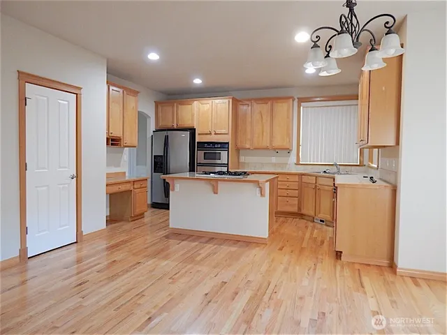 $4,300 | 1016 Lawton Road, Lynnwood, WA 98036