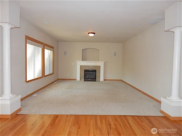 $4,300 | 1016 Lawton Road, Lynnwood, WA 98036