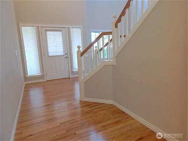 $4,300 | 1016 Lawton Road, Lynnwood, WA 98036