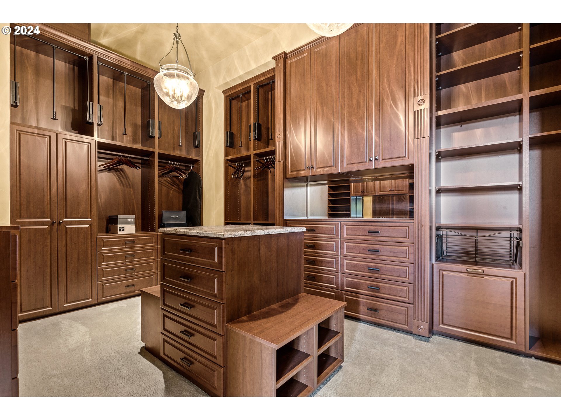 12780 South Fielding Road Lake Oswego, OR 97034 - Photo 24 of 48 a view of kitchen with cabinets
